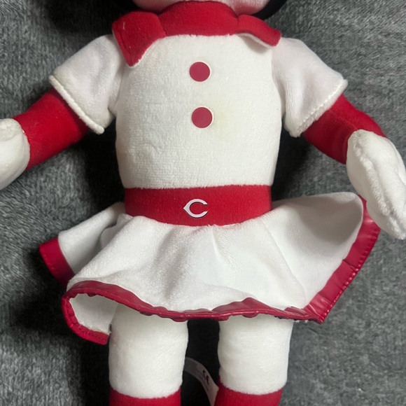 15” Cincinnati Reds Rosie Red Mascot Plush Doll Baseball MLB Collectible - Picture 3 of 9
